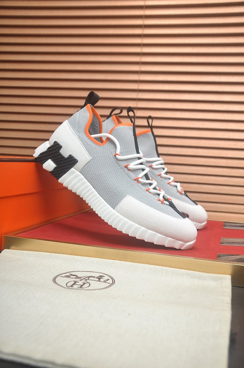 Hermès Low-Top Sneakers